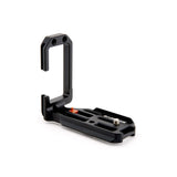 3 Legged Thing Roxie Dedicated Camera L-Bracket for R5 & R6 Mirrorless Cameras - Arca Swiss Compatible Magnesium Alloy L-Bracket - Darkness Matte Black (Matte Black) (Roxie-B)