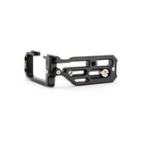3 Legged Thing Roxie Dedicated Camera L-Bracket for R5 & R6 Mirrorless Cameras - Arca Swiss Compatible Magnesium Alloy L-Bracket - Darkness Matte Black (Matte Black) (Roxie-B)