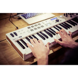 Arturia - KeyLab Essential 61 mk3 - MIDI Controller Keyboard for Music Production, with All-in-One Software Package - 61 Keys, 9 Encoders, 9 Faders, 1 Modulation Wheel, 1 Pitch Bend Wheel, 8 Pads