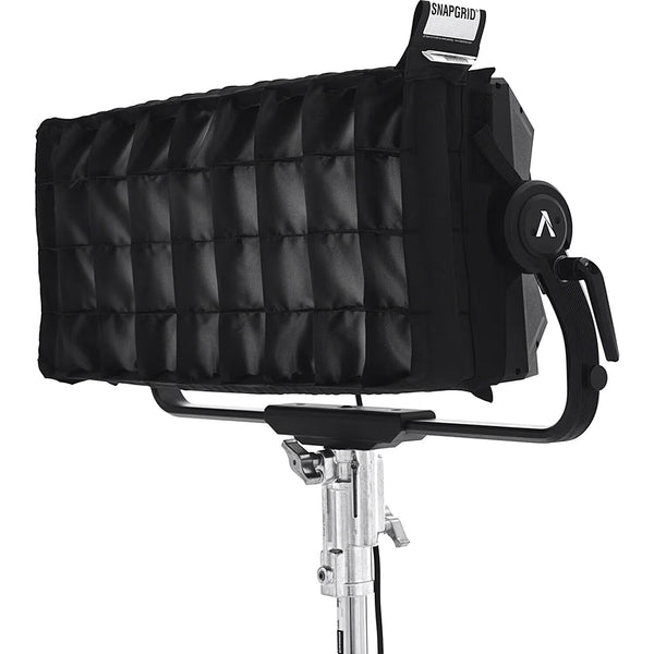 DoPchoice SNAPGRID 40° Grid for Aputure Nova P600c (12 x 25")