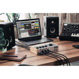 Universal Audio Volt 476 Portable 4x4 USB Type-C Audio/MIDI Interface with Built-In Compressor