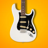 Fender Player II Stratocaster, Rosewood Fingerboard, Polar White