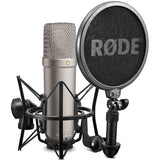 Rode NT1-A Vocal Large-Diaphragm Cardioid Condenser Microphone Bundle with MOTU M4 Desktop 4x4 USB Audio/MIDI Interface